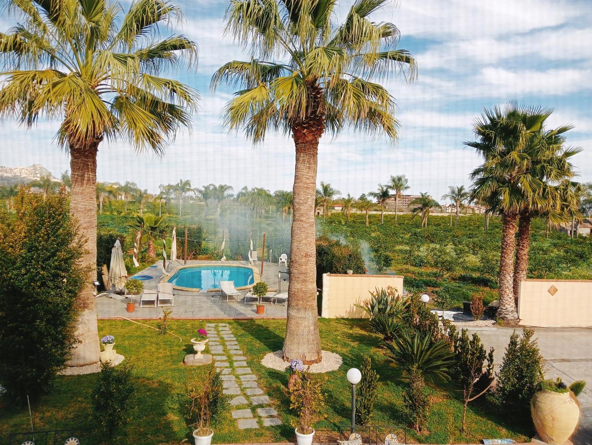 Villa Laura Apartment ジャルディーニ・ナクソス エクステリア 写真