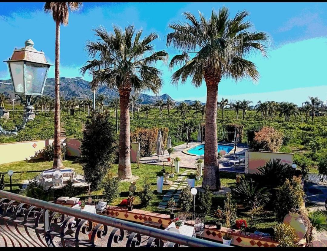 Villa Laura Apartment ジャルディーニ・ナクソス エクステリア 写真
